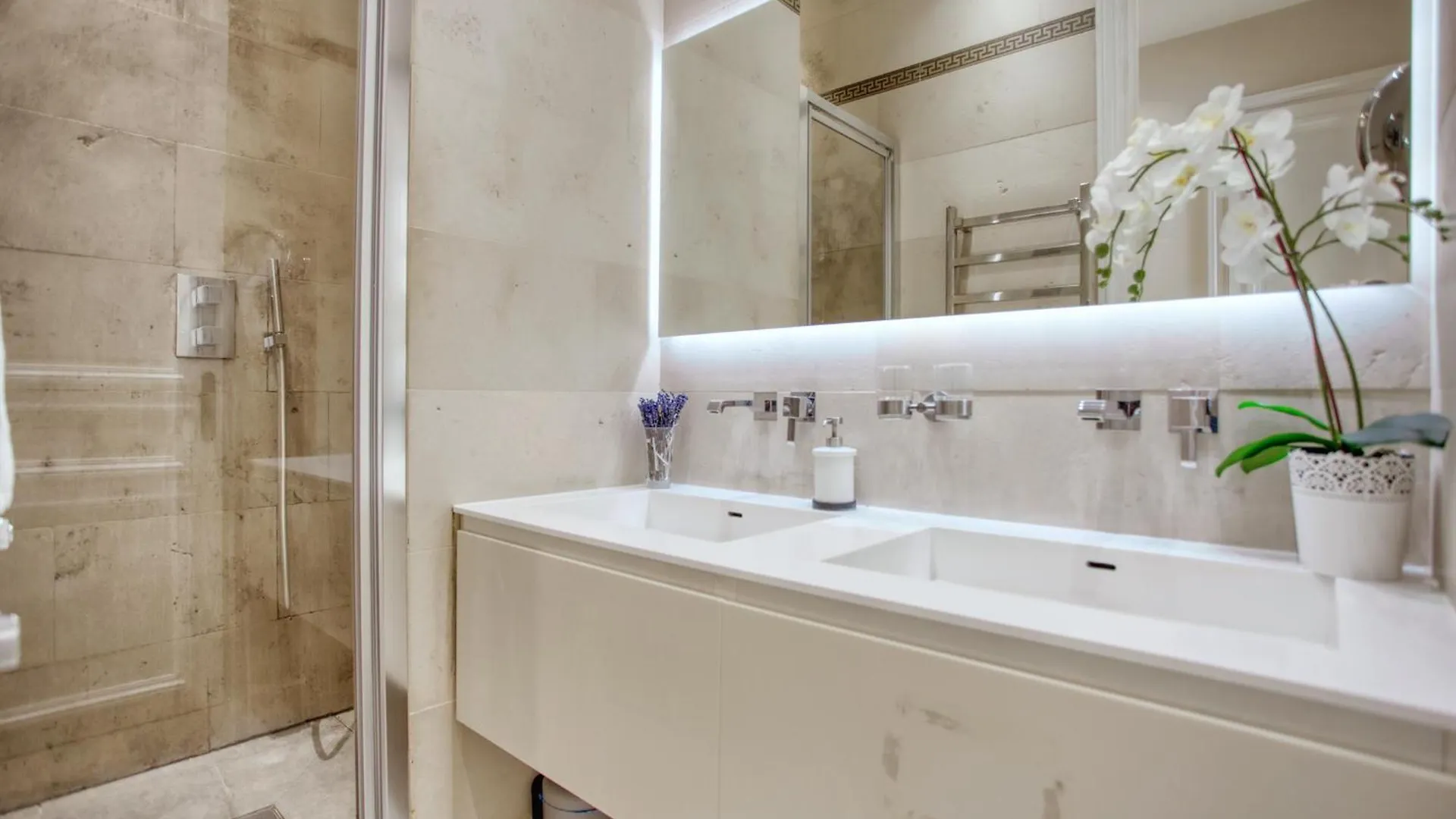 Luxueux 200M2 5Ch Champs Elysees A 1Min Perle Rare Paris