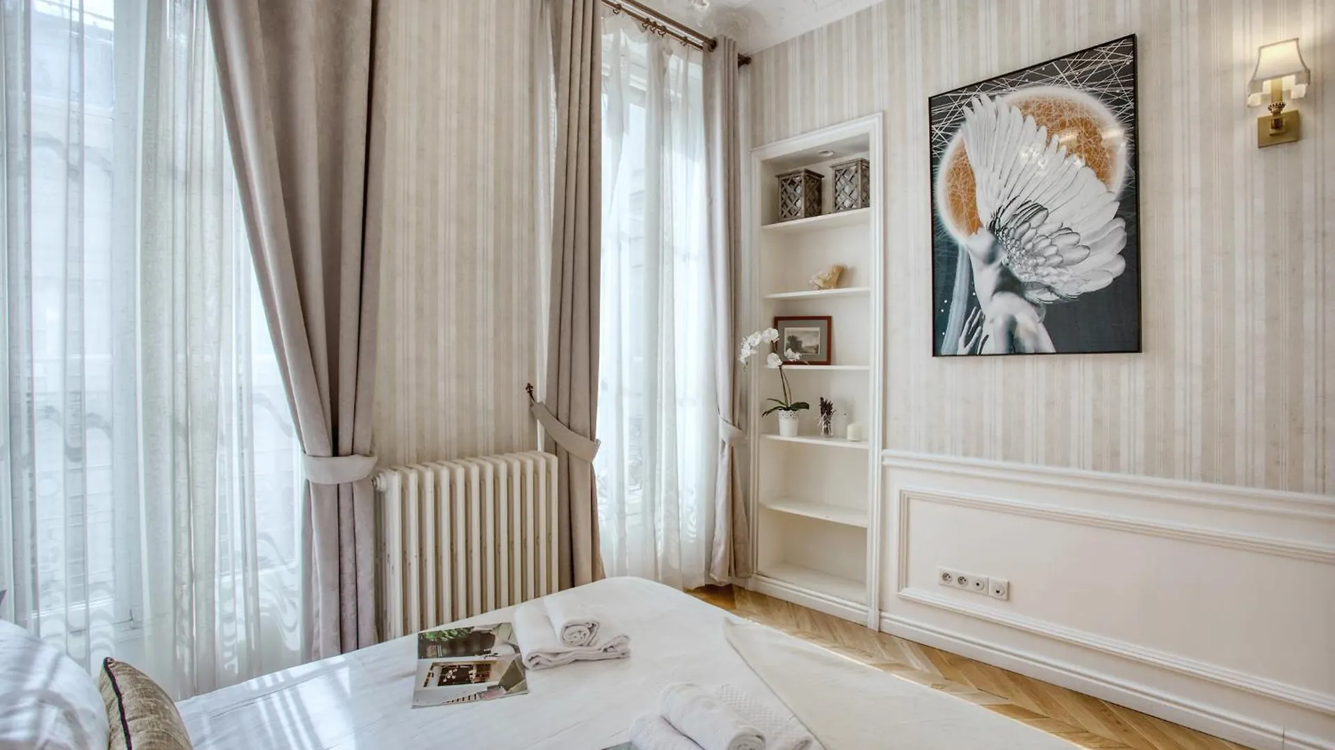 Luxueux 200M2 5Ch Champs Elysees A 1Min Perle Rare باريس شقة