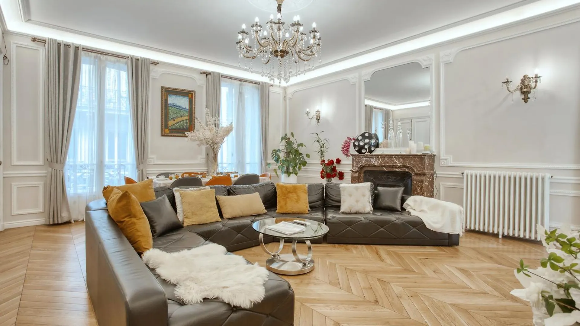 Luxueux 200M2 5Ch Champs Elysees A 1Min Perle Rare باريس شقة