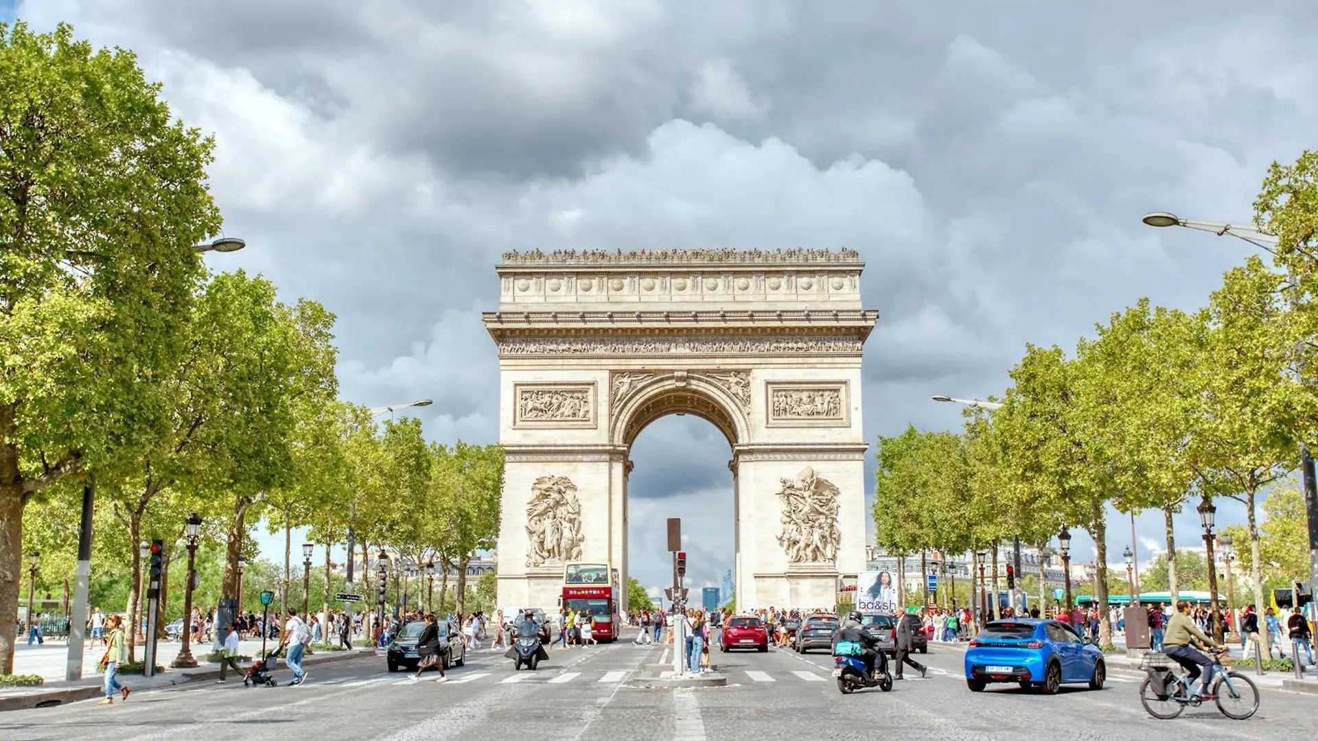 דירה פריז Luxueux 200M2 5Ch Champs Elysees A 1Min Perle Rare